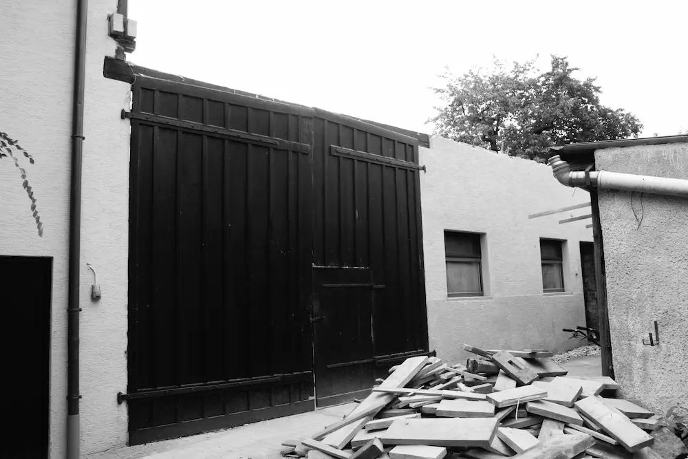 Projekt Pfahl-16, ein Mehrgenerationenhaus (vorher)